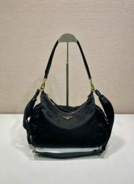 Picture of Prada Handbags _SKUfw204492628fw